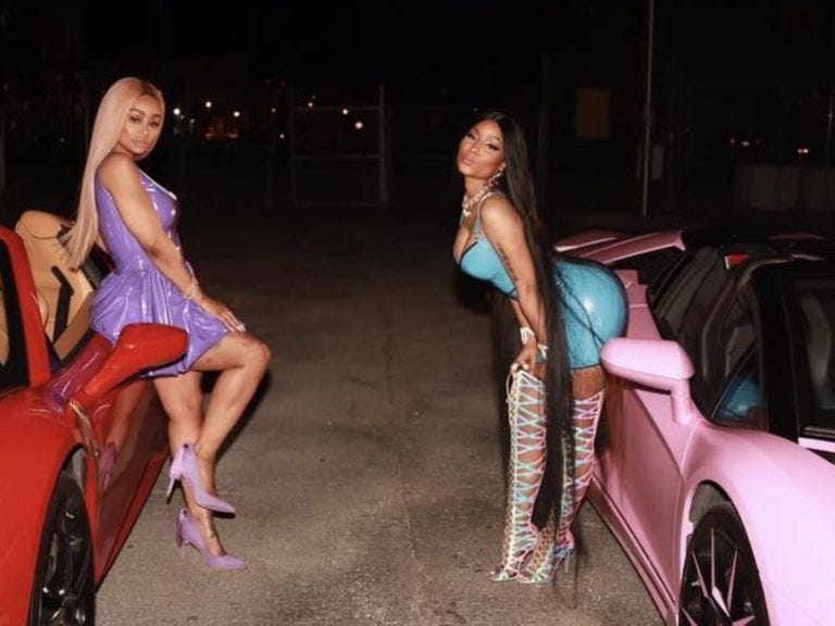 Nicki Minaj: Rake It Up Music Video Outfits