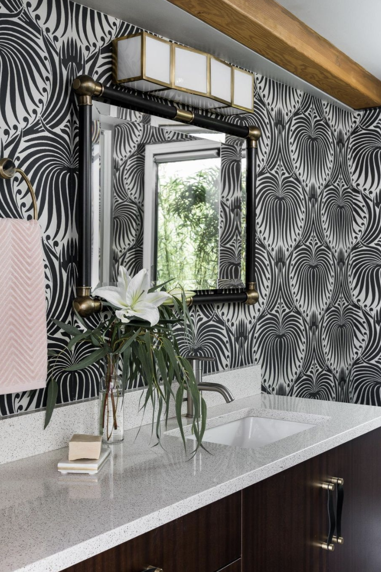 50 Amazing Black Bathroom Design Ideas - The Nordroom