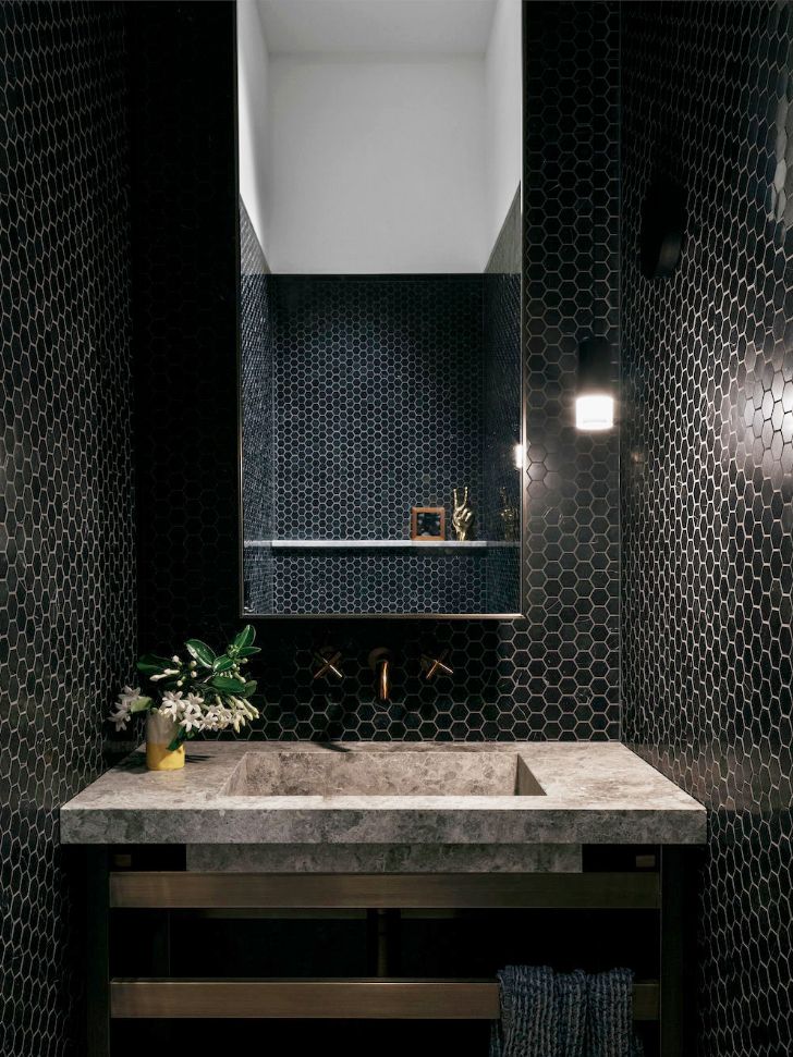 15 Dark, Dramatic Black Bathrooms Sure to Inspire