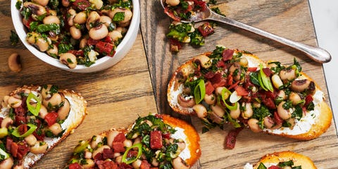 blackeyed pea bruschetta