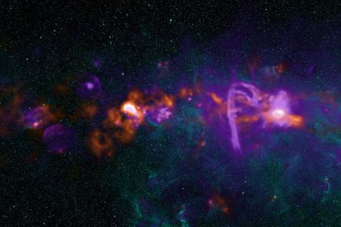 Een gedetailleerde blik op de centrale regio van de Melkweg waar het superzware zwarte gat van ons sterrenstelsel huist