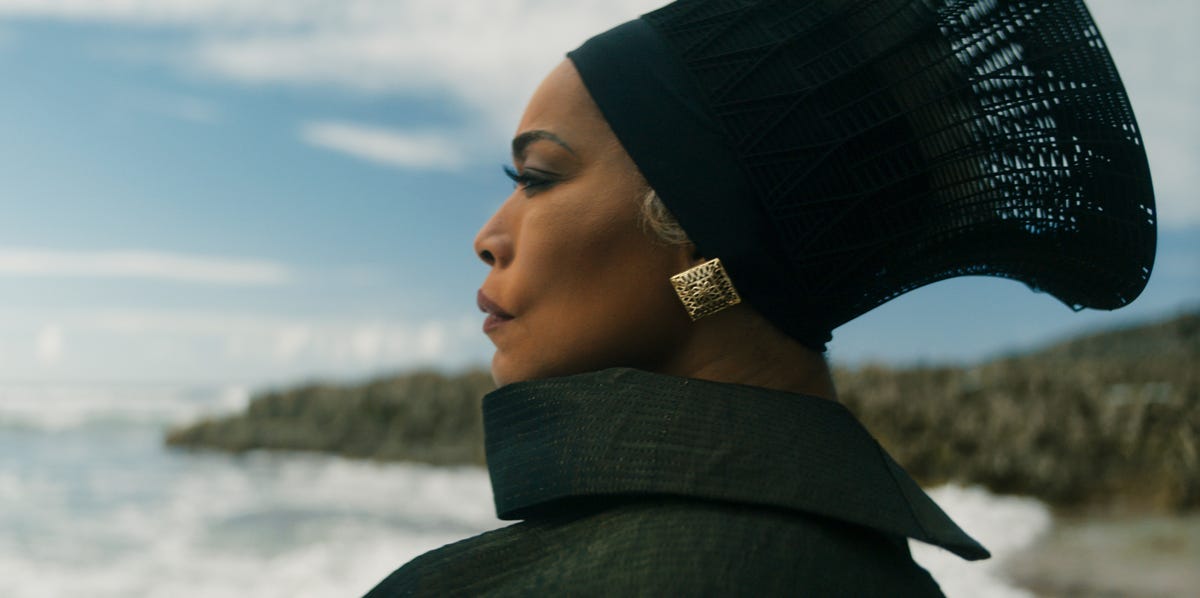 8 Angela Bassett Movies That Should’ve Earned Her an Oscar