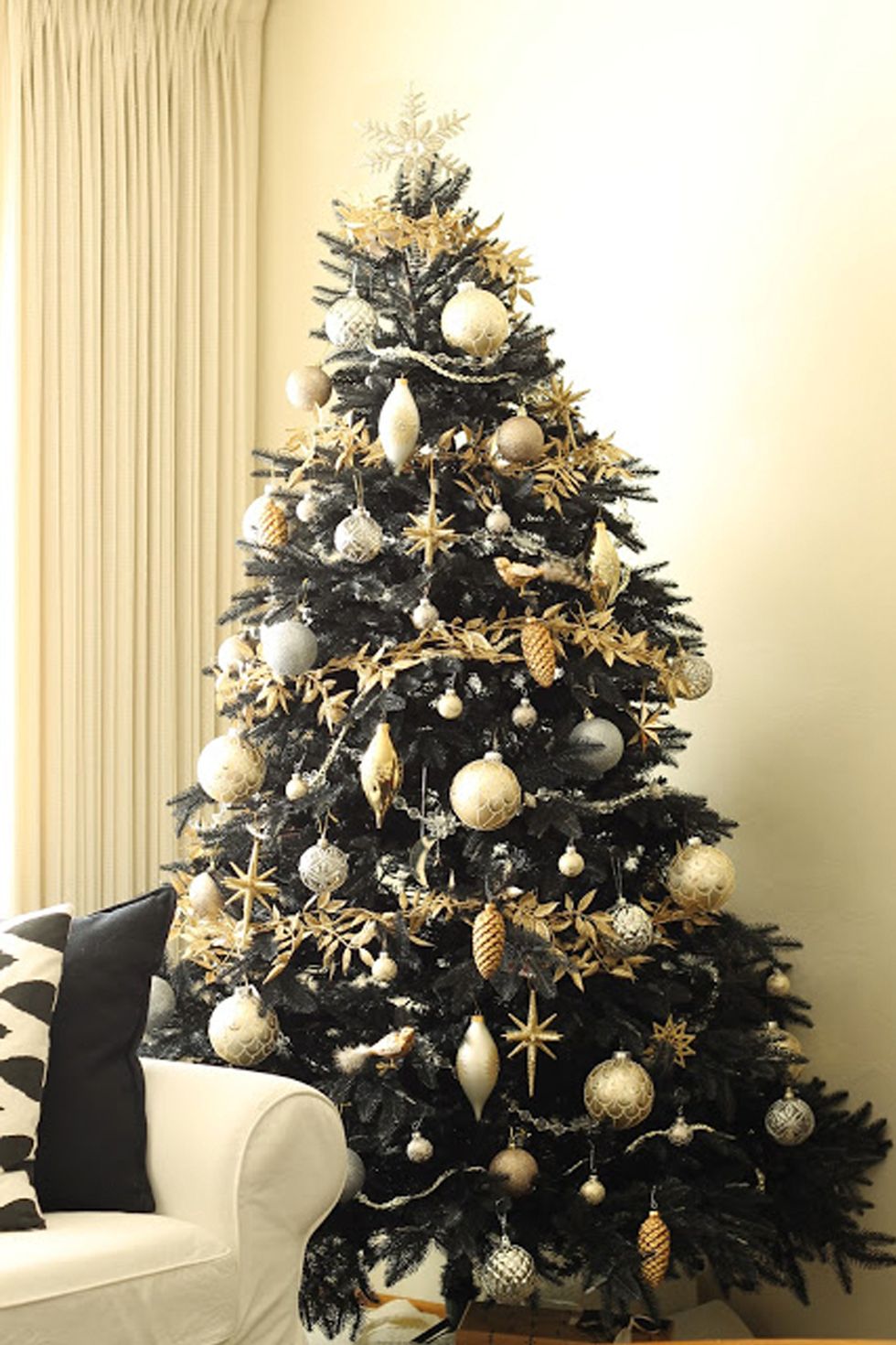 best black christmas tree ideas