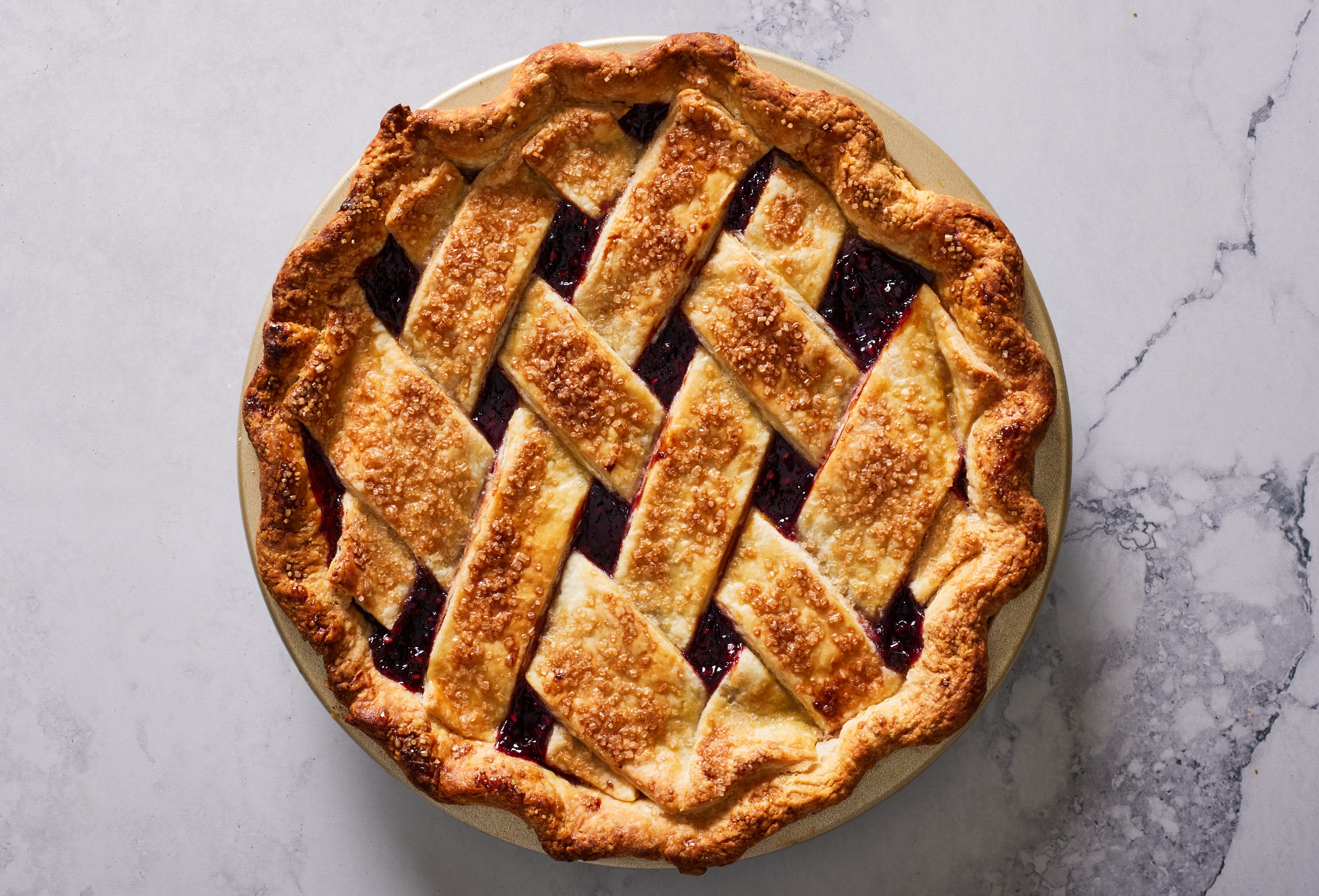 Best Blackberry Pie Recipe - How to Make Blackberry Pie