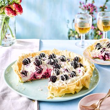 blackberry and white chocolate filo tart