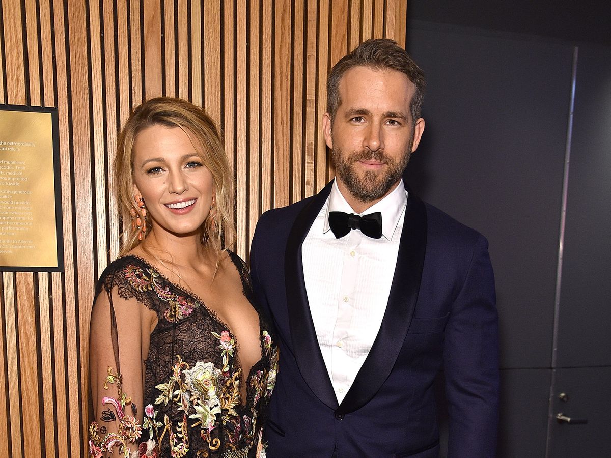 https://hips.hearstapps.com/hmg-prod/images/blake-lively-and-ryan-reynolds-attend-2017-time-100-gala-at-news-photo-1607880705.?crop=1xw:0.51575xh;center,top&resize=1200:*