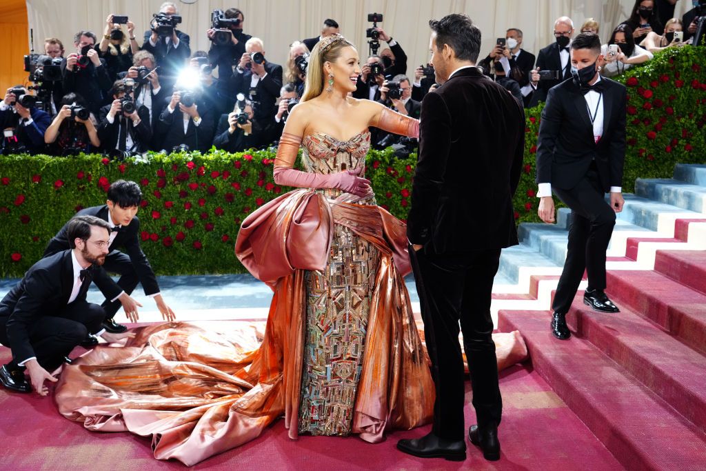 Met Gala 2022 Co-Chairs Blake Lively & Ryan Reynolds Have Arrived (& She  Already Did an Amazing 2nd Dress Reveal!): Photo 4752295