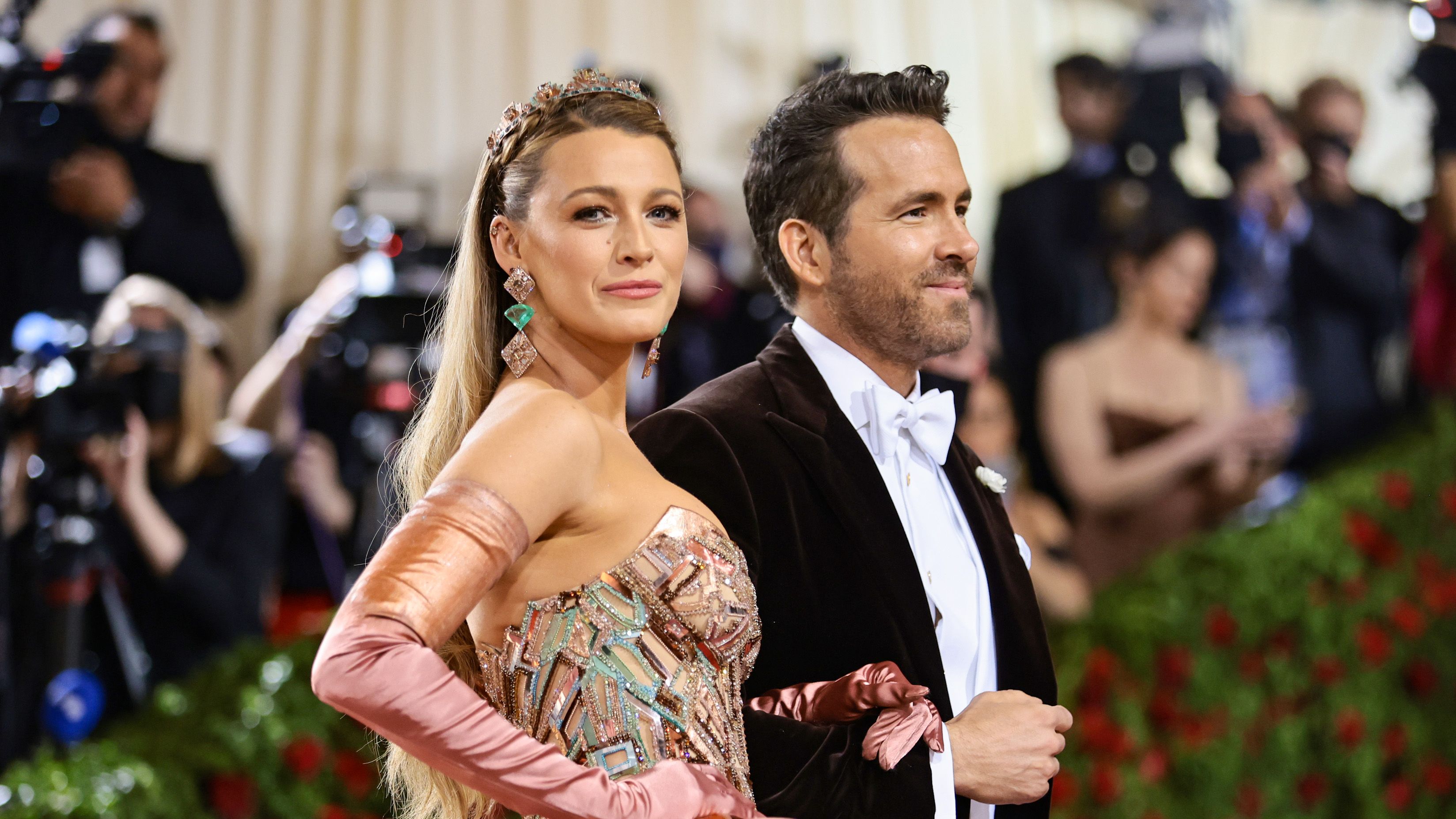 Blake Lively reveals what she was doing during the Met Gala - ABC News