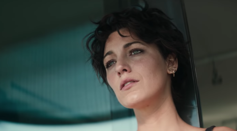 Blake Lively Has a Black Pixie Cut and a Blonde Bowl Cut in 'The Rhythm  Section'