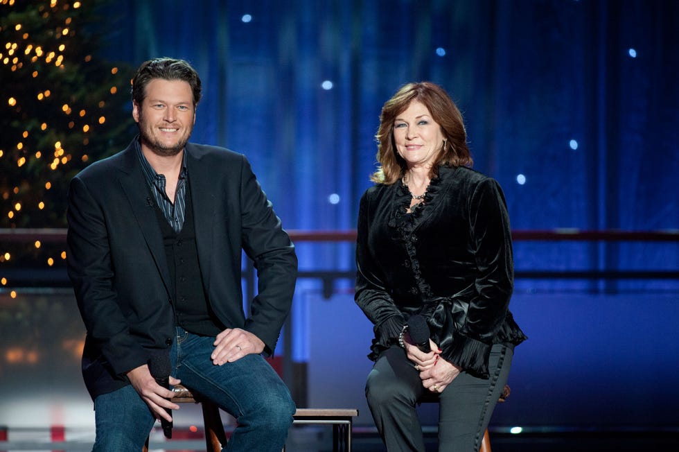 blake shelton hallmark movie mom
