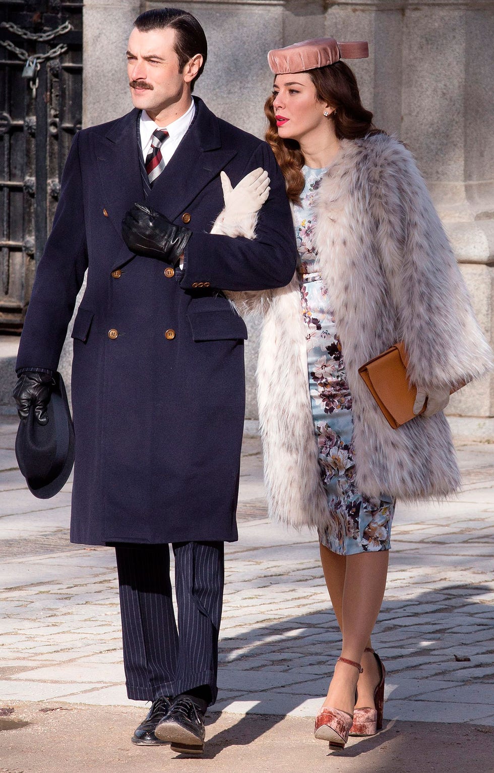 blanca suarez y javier rey en 2016 durante el rodaje de 'lo que escondian sus ojos