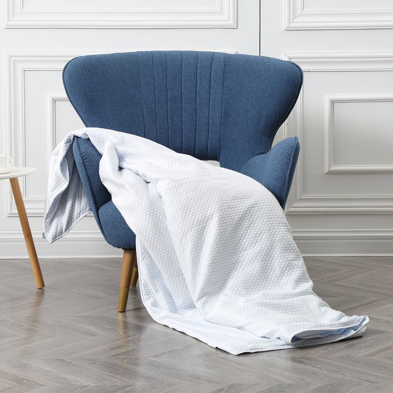 White, Blue, Furniture, Chair, Slipcover, Textile, Linens, Bedding, Design, Room, 
