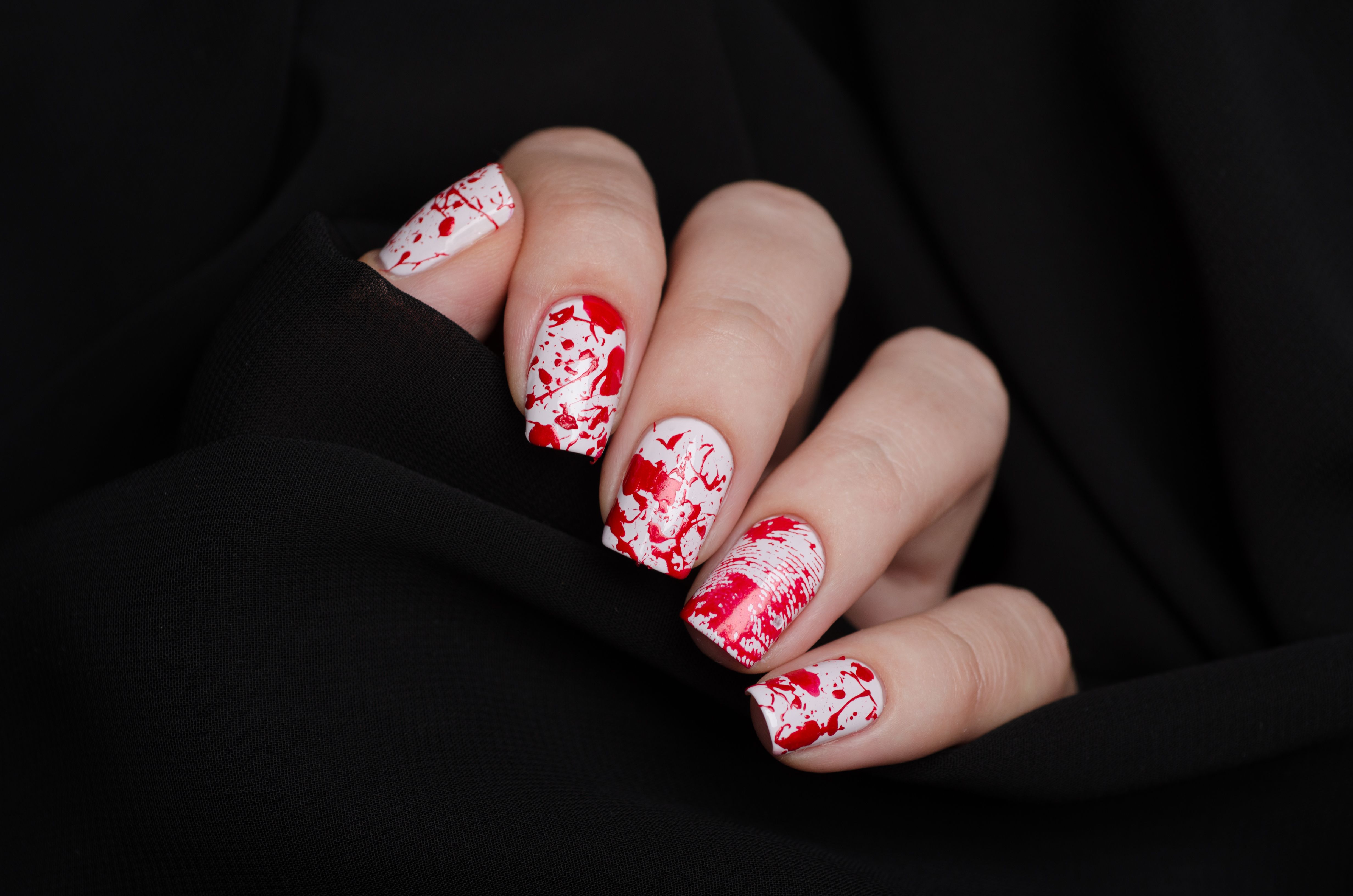 40 Halloween Nail Art Ideas You Can Wear To Work - Brit + Co