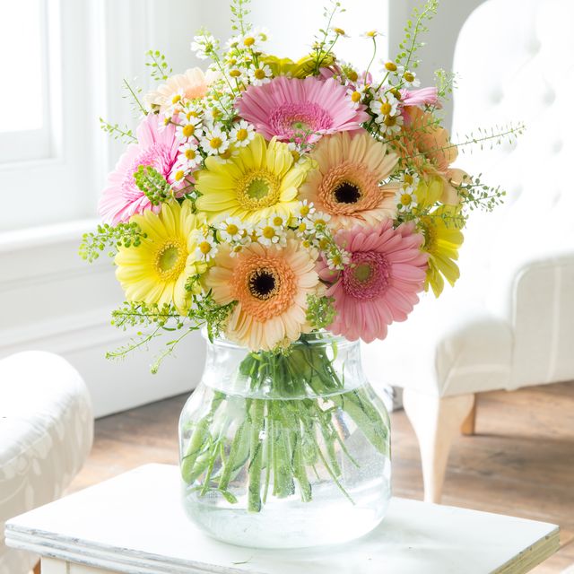 Daisy Daisy flower bouquet, Blossoming Gifts