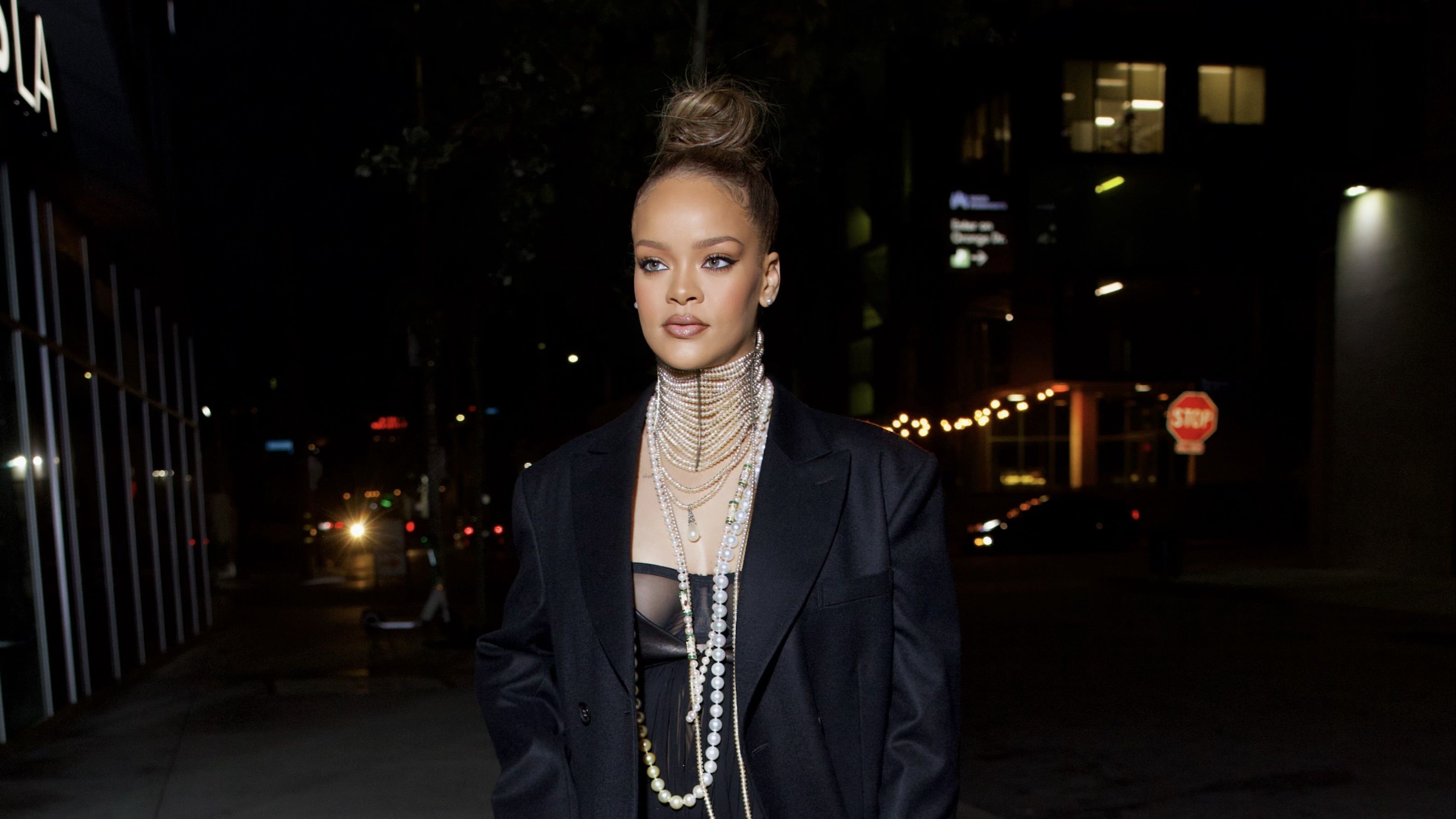 Badgal On A Budget? Here's How To Recreate Rihanna's Springtime Street Style  Looks, Essence