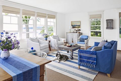 blue and white coastal living room