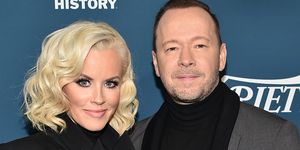 blue bloods cast donnie wahlberg wife jenny mccarthy dancing instagram