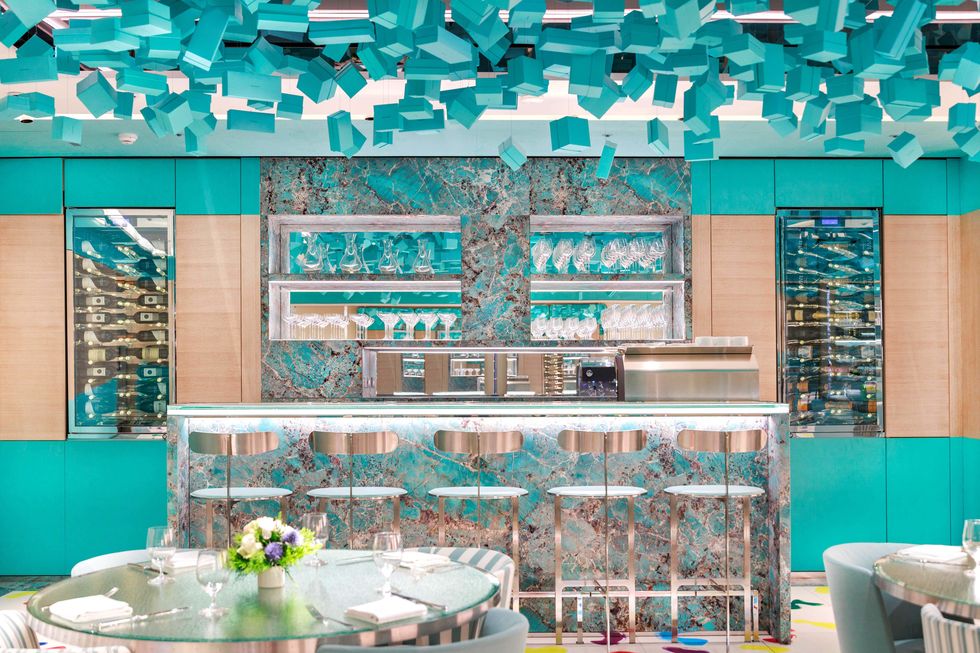 tiffany咖啡廳「blue box café taipei」從9個小細節深入體驗！在台北被tiffany blue 360度夢幻包圍
