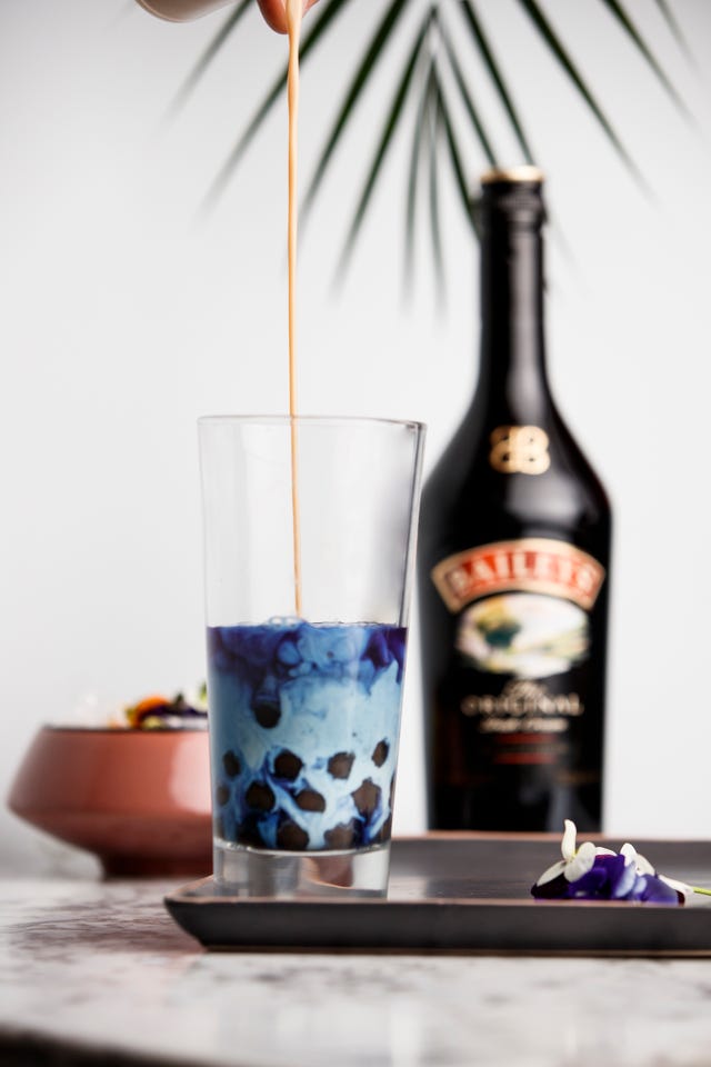 Drink, Liqueur, Alcoholic beverage, Bottle, Distilled beverage, Glass bottle, Still life photography, Still life, 