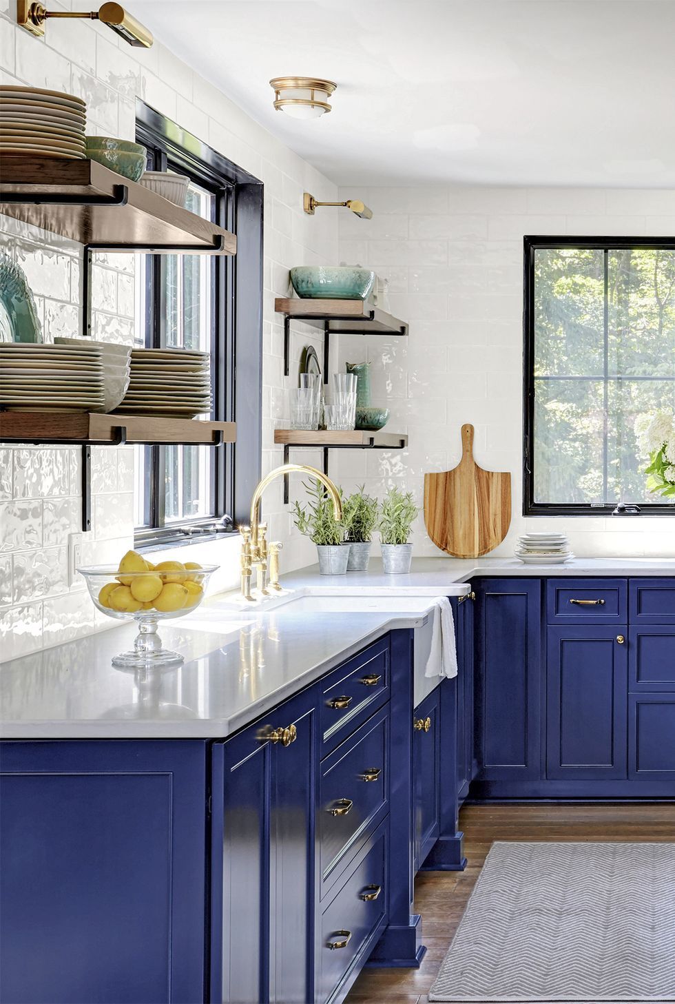 20 blue kitchen cabinet ideas - light and dark blue kitchen