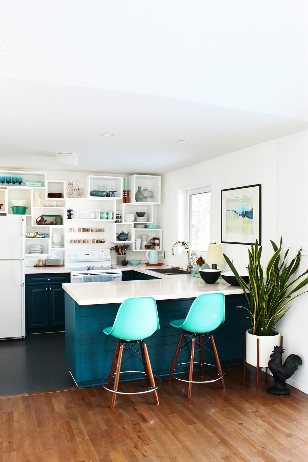 blue kitchen cabinets