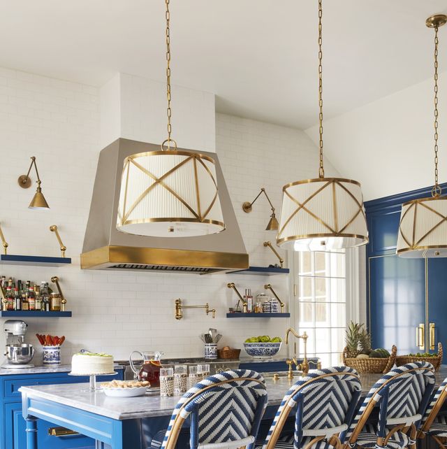 Adding Blue and White to your Kitchen Decor, Walking on Sunshine