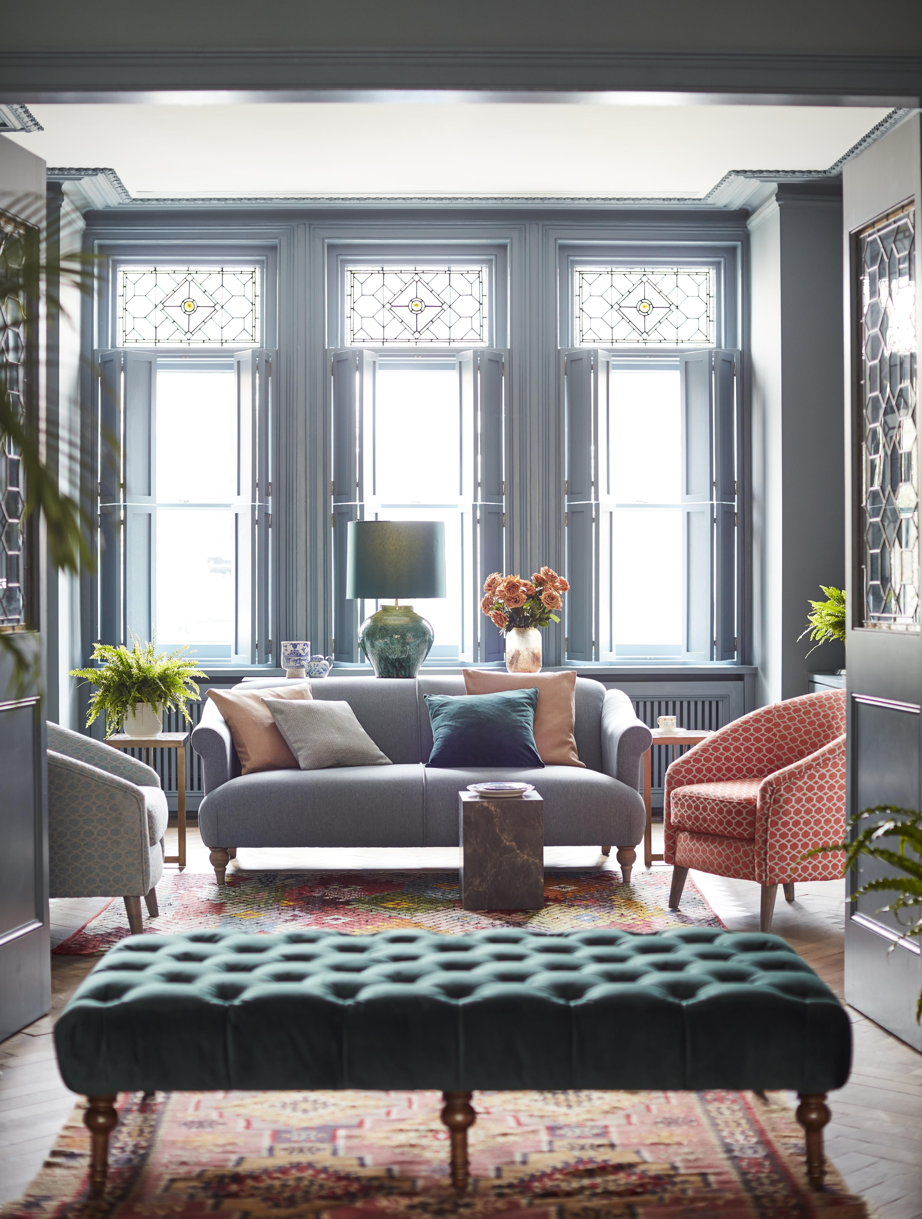 Living Room Carpet - 10 Best Ideas from Dark, Modern, Grey, Beige & More