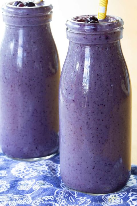Blueberry Almond Butter Smoothie Recipe