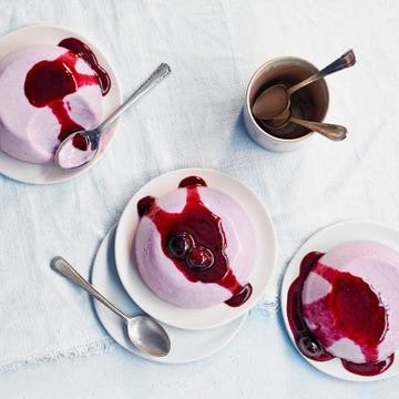 blueberry buttermilk panna cotta