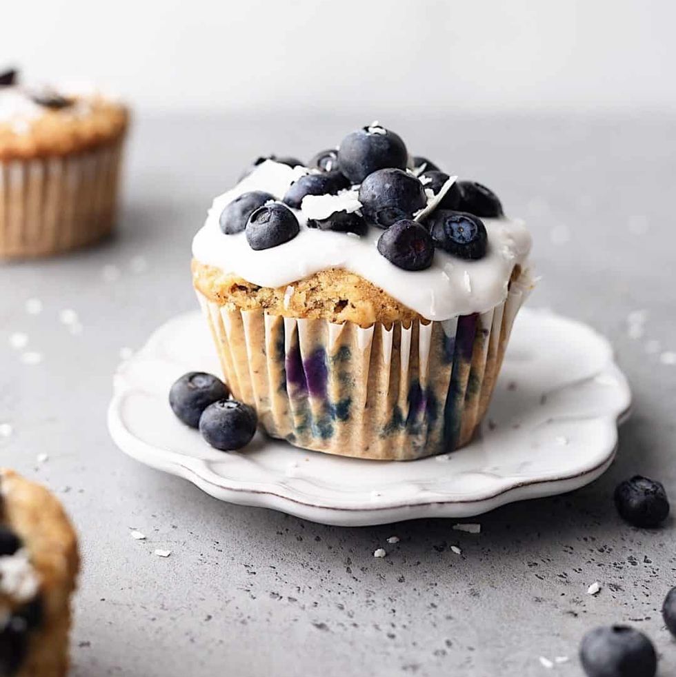 vegan blueberry coconut muffins
