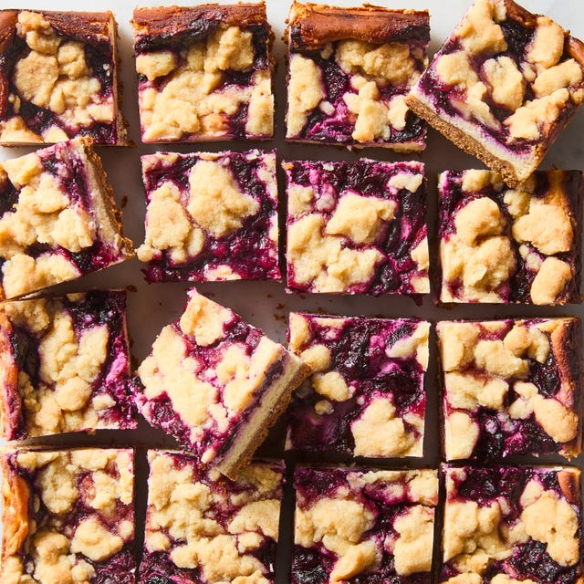 blueberry crumble cheesecake bars