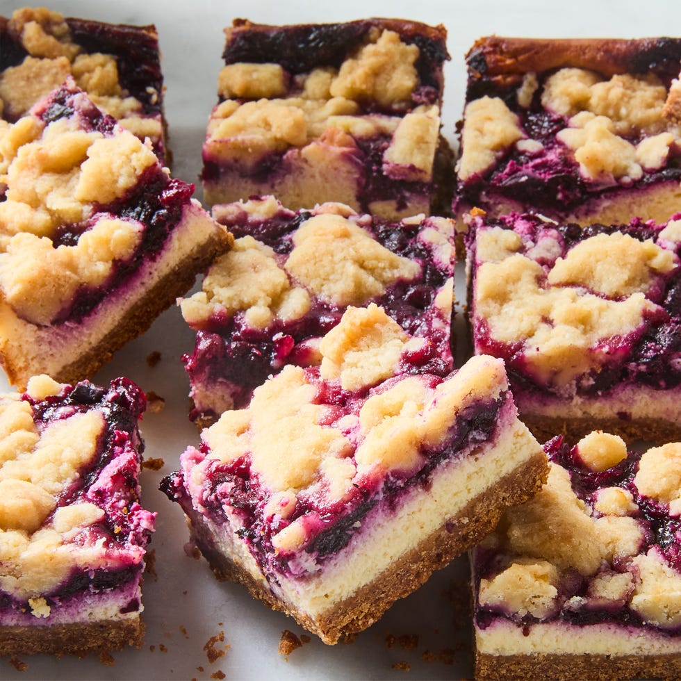 blueberry crumble cheesecake bars