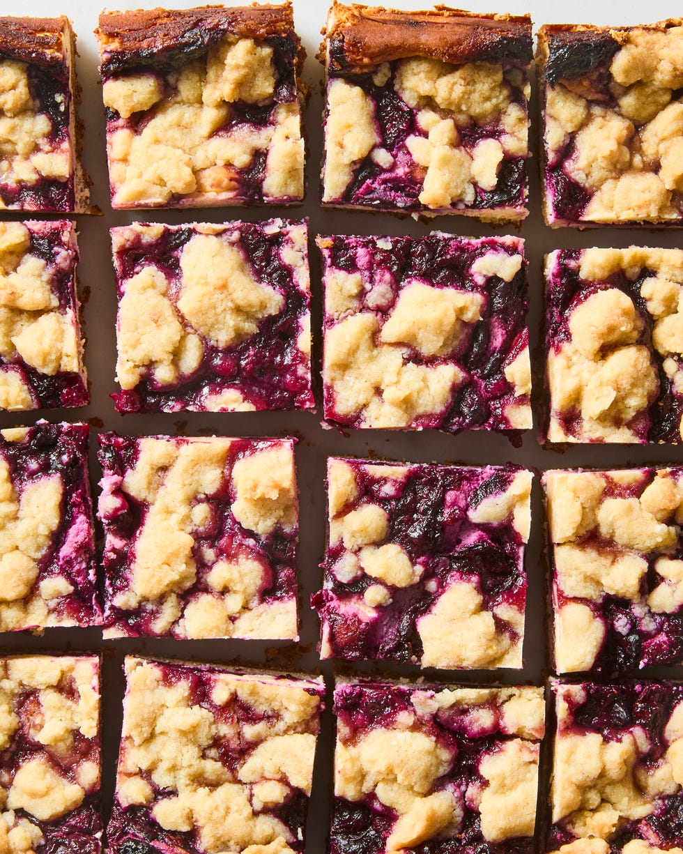 blueberry crumble cheesecake bars