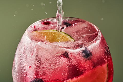 blueberry gin and tonic