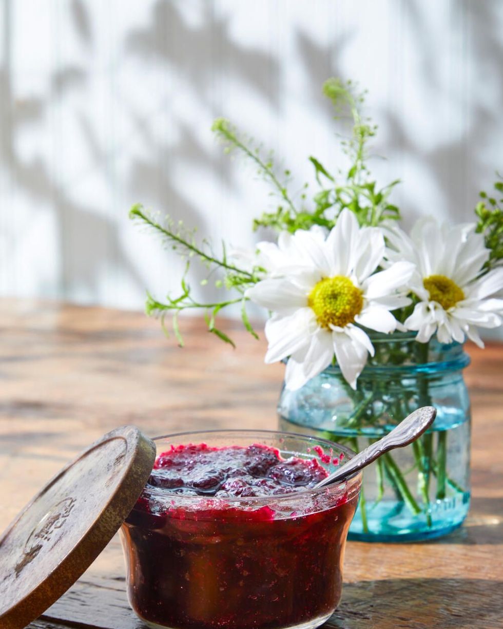 blueberry thyme jam
