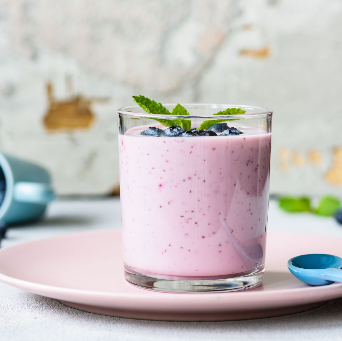 40 Best Healthy Smoothie Recipes For Weight Loss, From Dietitians