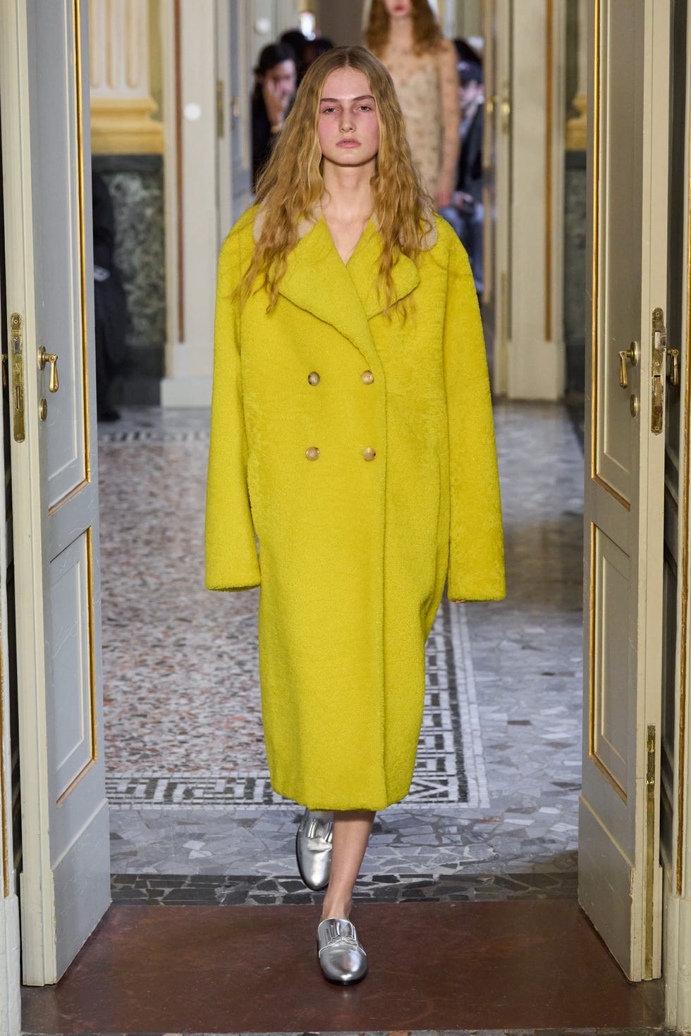 Cappotti donna moda 2025 tutti i modelli di tendenza Cappotti donna moda 2025 tutti i modelli di tendenza