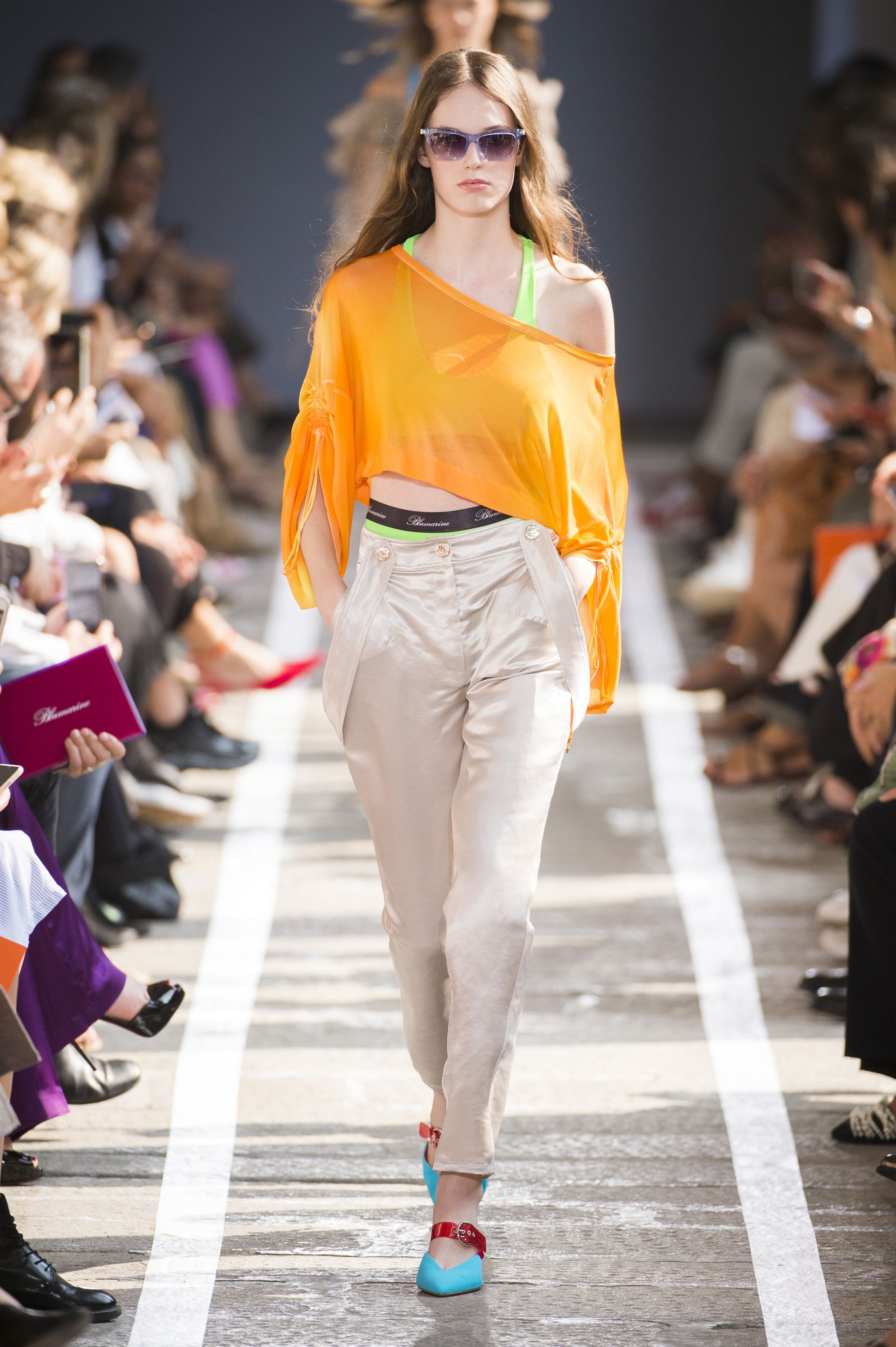 BLUMARINE（ブルマリン）｜2019春夏NY、ロンドン、ミラノ、パリ