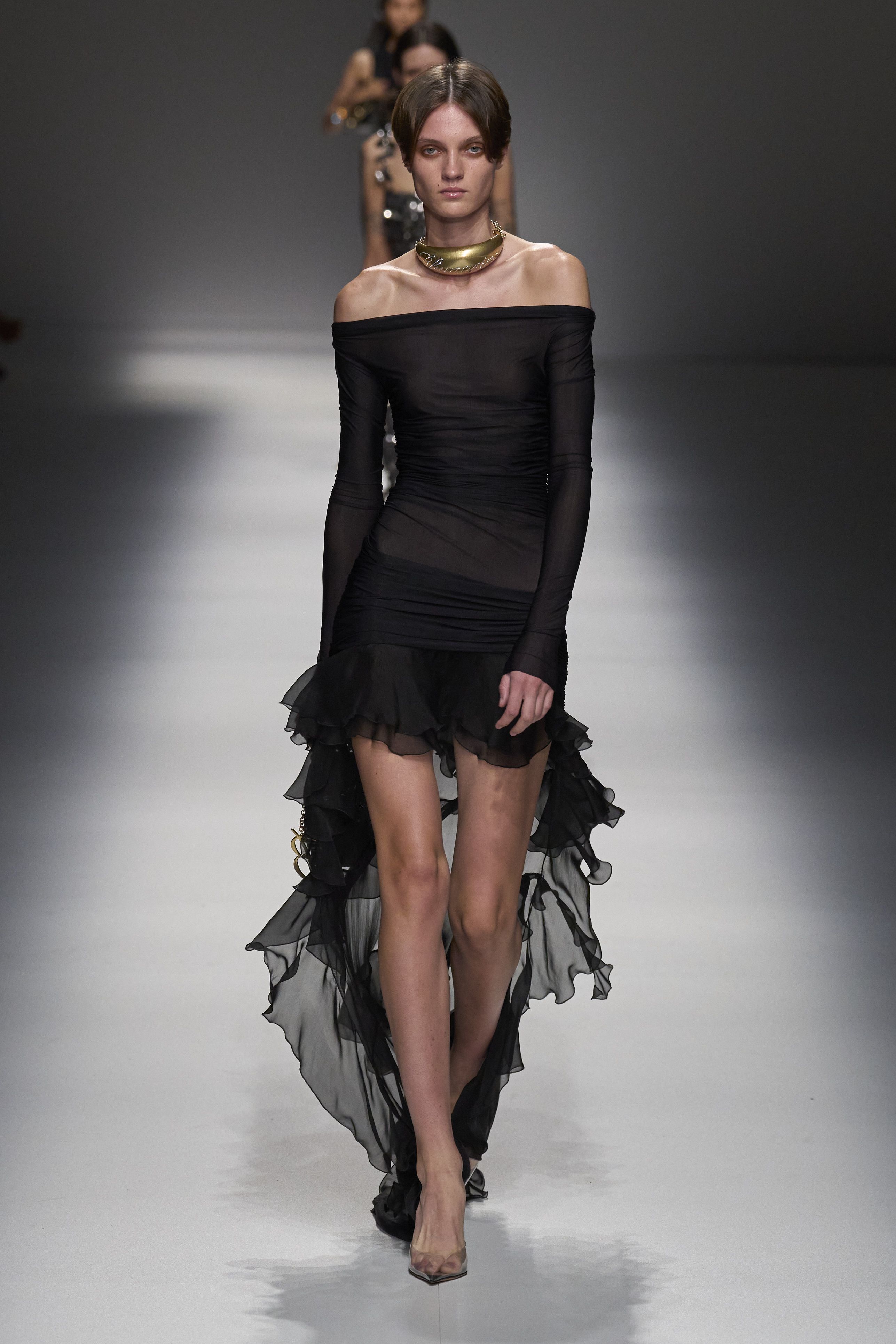 ブルマリン（BLUMARINE）2024春夏コレクション | ファッション