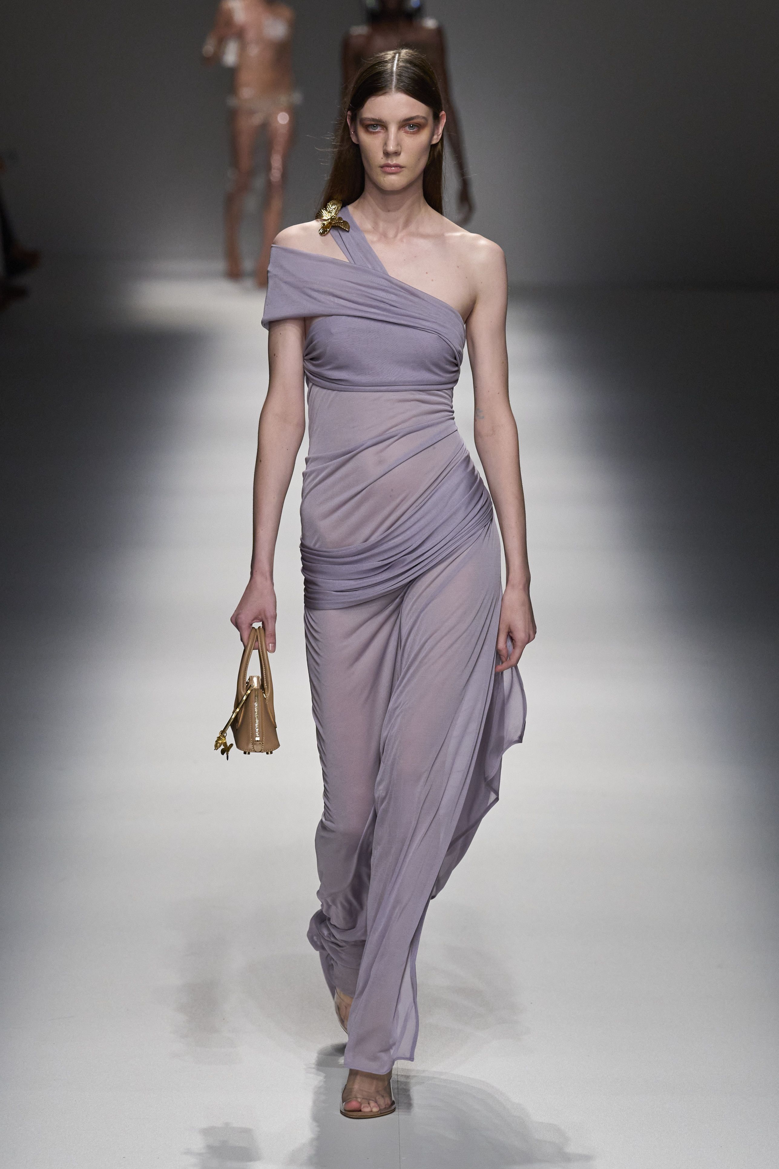 ブルマリン(BLUMARINE)2024春夏コレクション | ファッション ブルマリン(BLUMARINE)2024春夏コレクション | ファッション