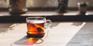 Drink, Cup, Glass, Liqueur, Old fashioned glass, Chinese herb tea, Distilled beverage, Drinkware, Roasted barley tea, Sazerac, 