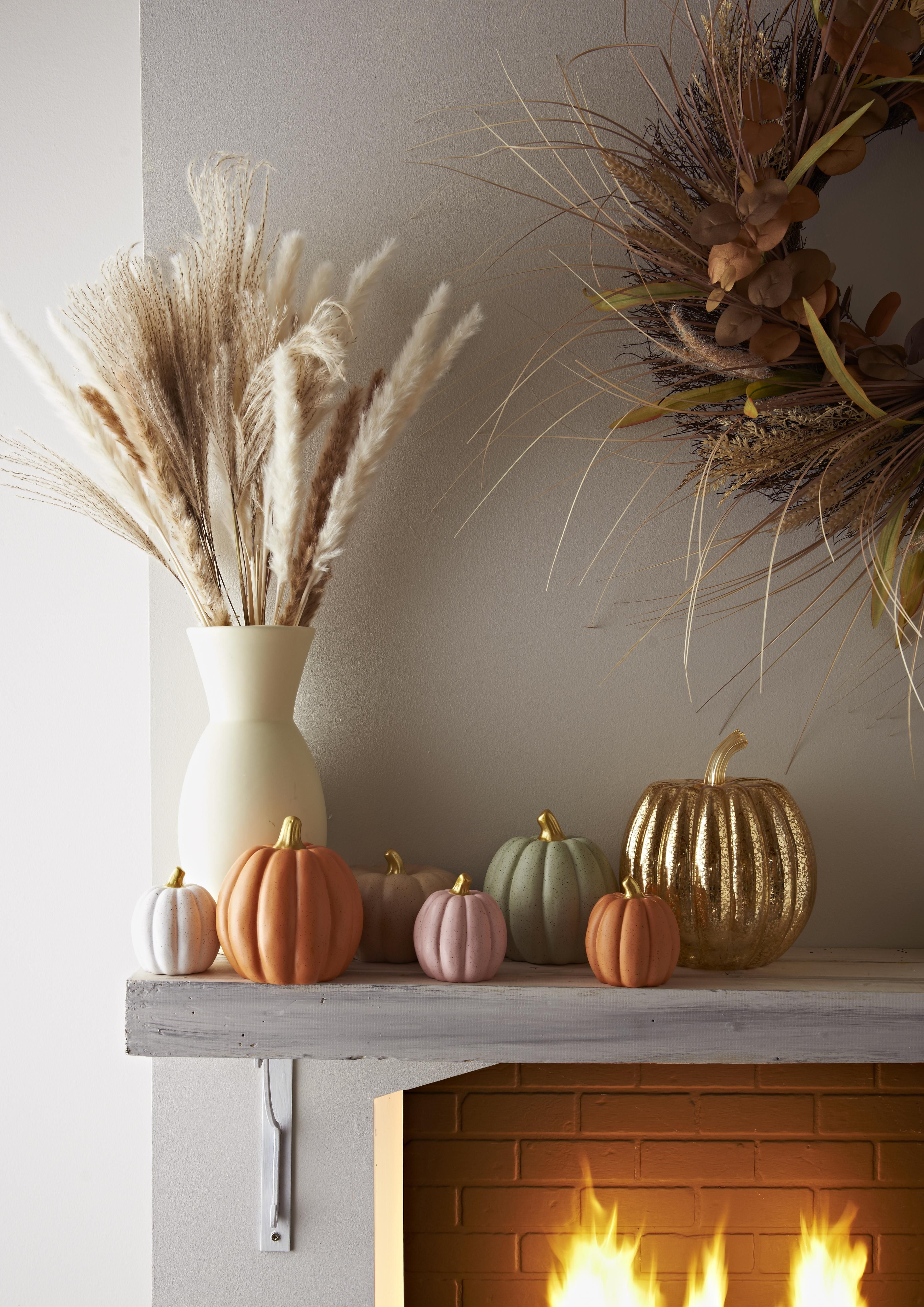 10 Quick and Easy White Pumpkin Fall Decor Ideas - Craft-Mart