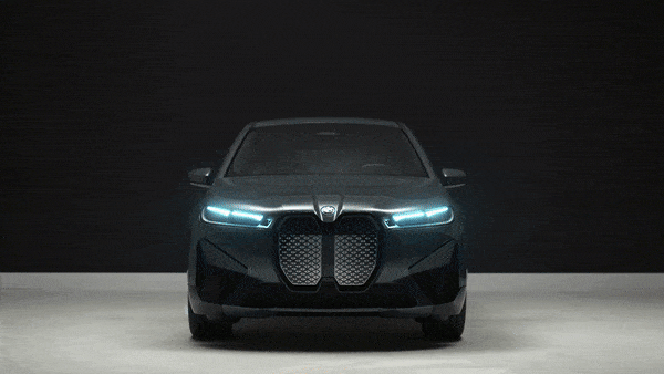 BMW iX Flow hace que el SUV cambie de color usando la tecnología E-Reader