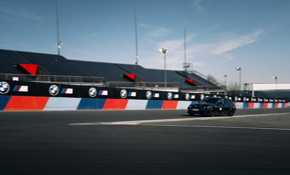 bmw m3 cs touring record familiar nurburgring
