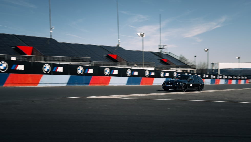 bmw m3 cs touring record familiar nurburgring bmw m3 cs touring record familiar nurburgring