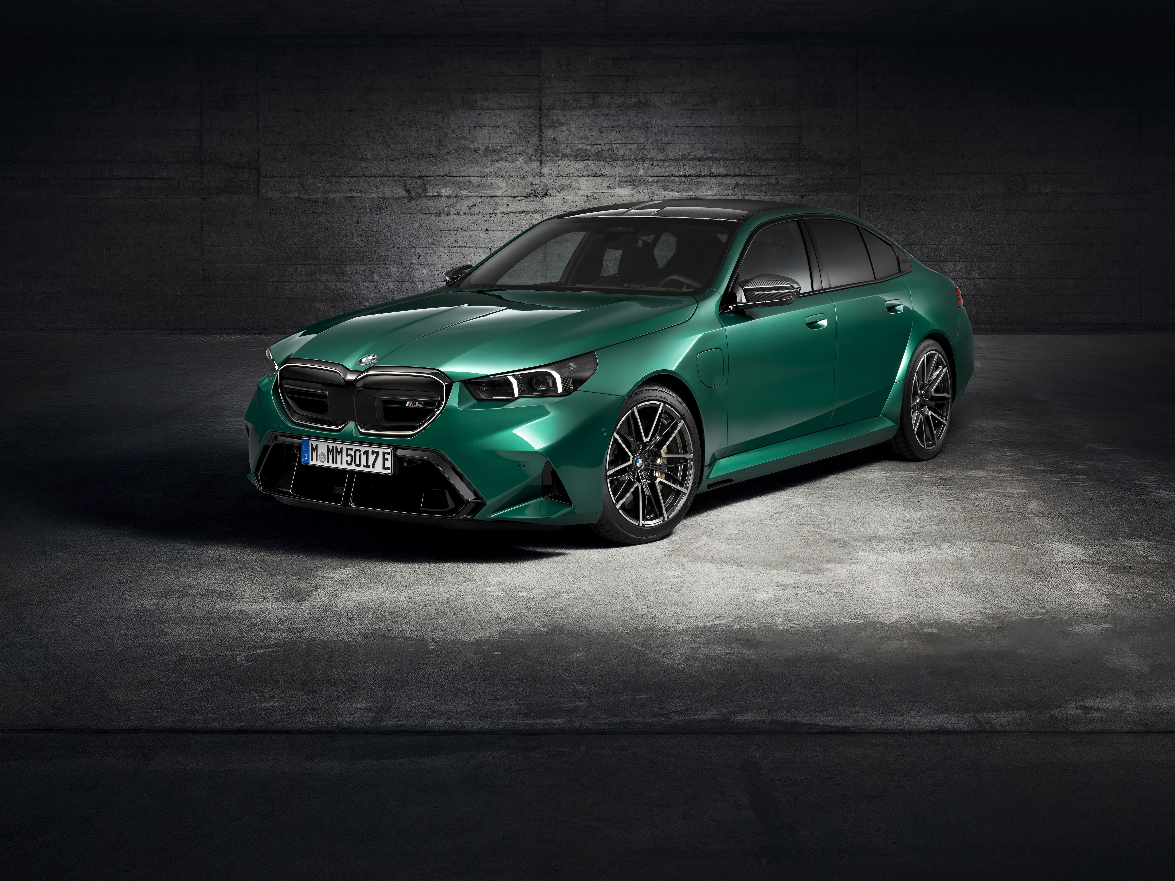 The 2025 BMW M5 Plug In Hybrid Power for the Iconic Sport Sedan