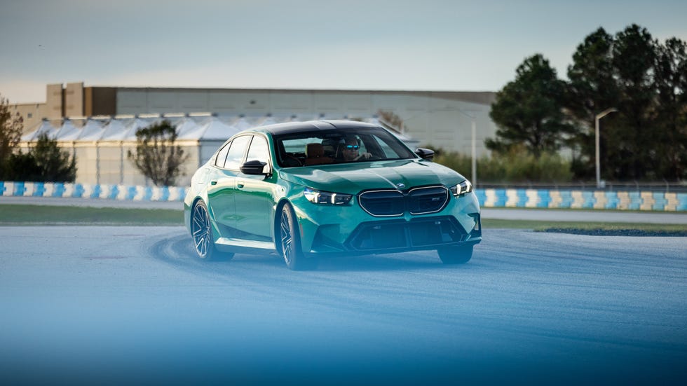 bmw-m5-601-67ec09f9a4d8c.jpeg