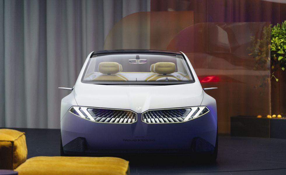 BMW Vision Neue Klasse auf der IAA Mobility: Neues Design aus