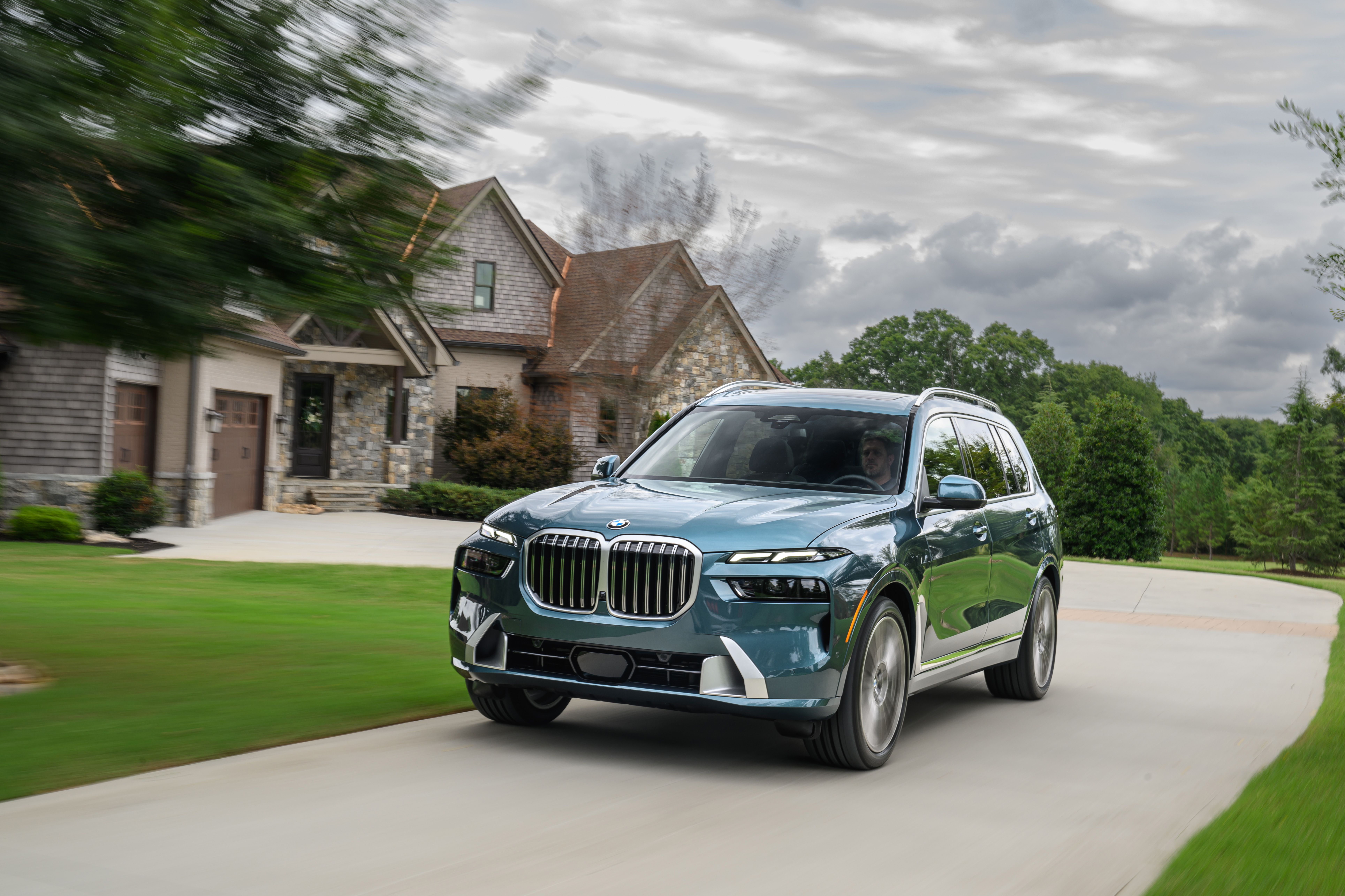 2023 BMW X7 Review Update