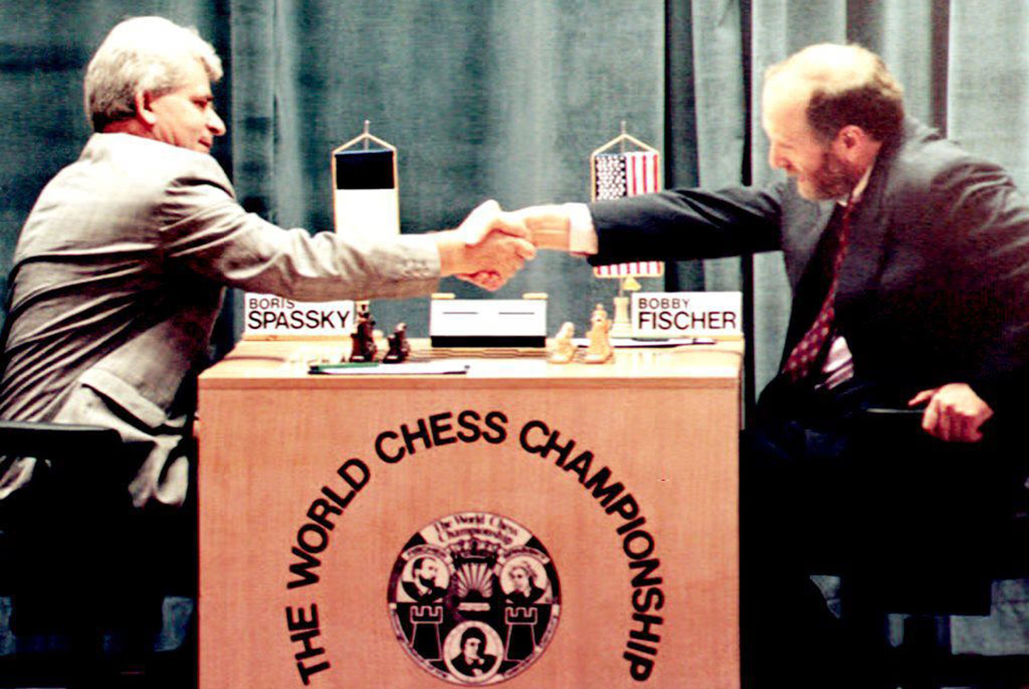 MUITO INTERESSANTE! Conhece a Siciliana Alapin? - Desafio Rapidchess Bobby  Fischer (Ep54) 